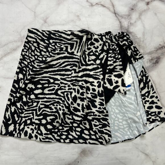 Coco Reed Contours Sarong Skirt Bikini Bottom Size XL Black Animal Print New - Picture 2 of 7